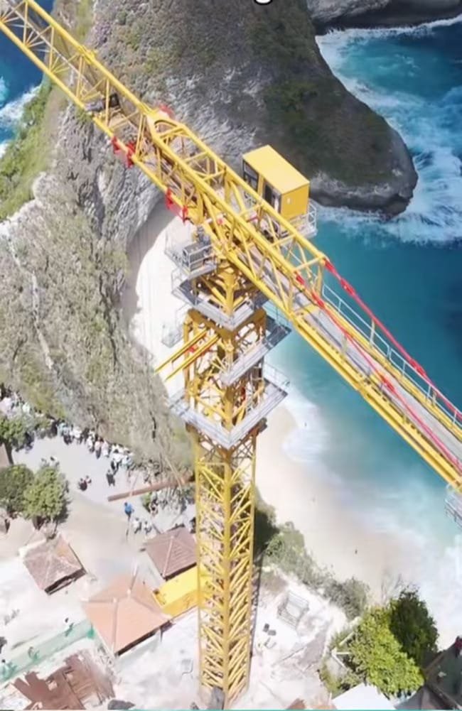 Glass Elevator Kelingking Beach construction on cliff in Nusa Penida